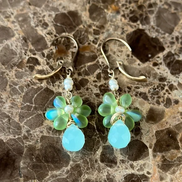 Pierced earrings 14kt gold filled French lever hooks Chalcedony faceted teardrop - Picture 3 of 4